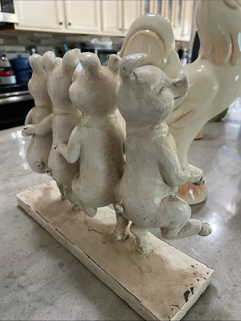 Pier 1 decorative set
